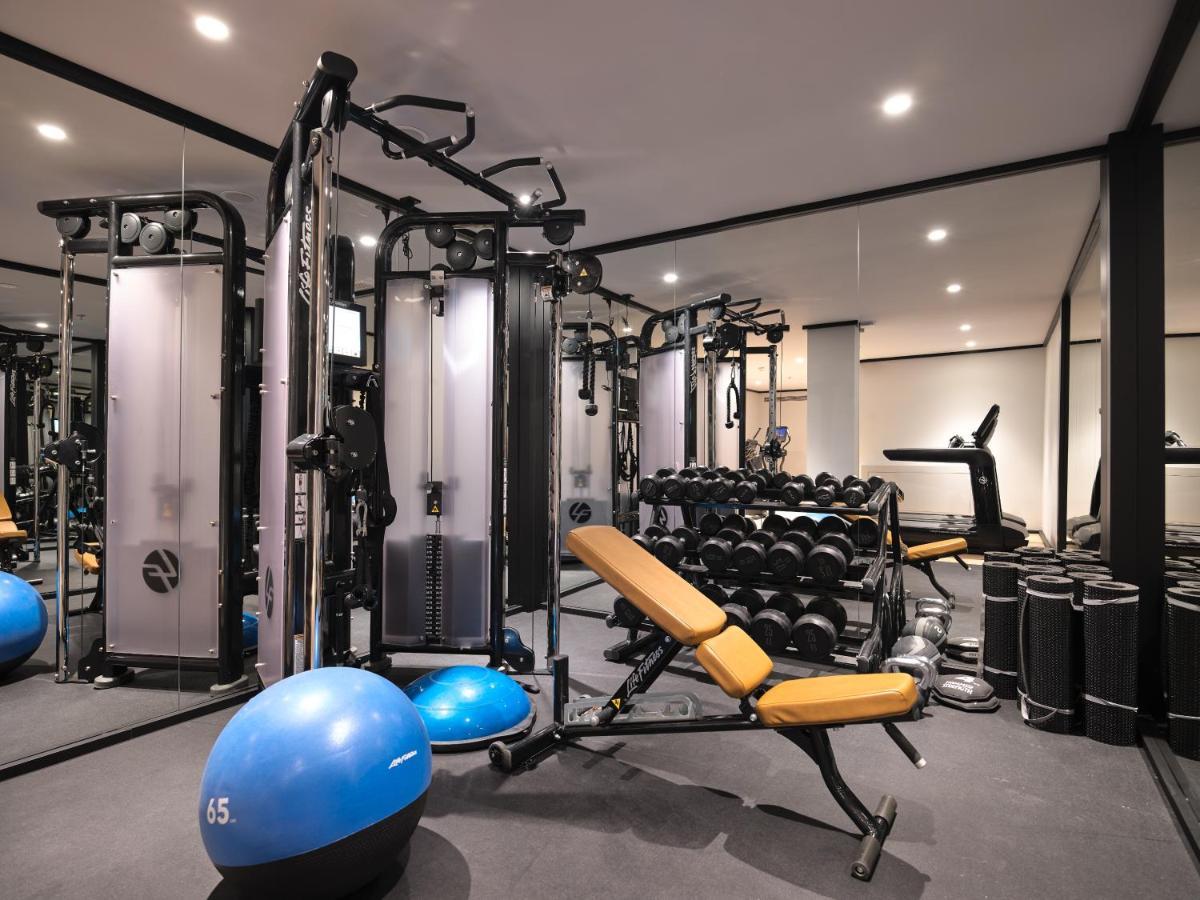 Bless Hotel Madrid - The Leading Hotels Of The World Bagian luar foto The gym at The Ivy Collection