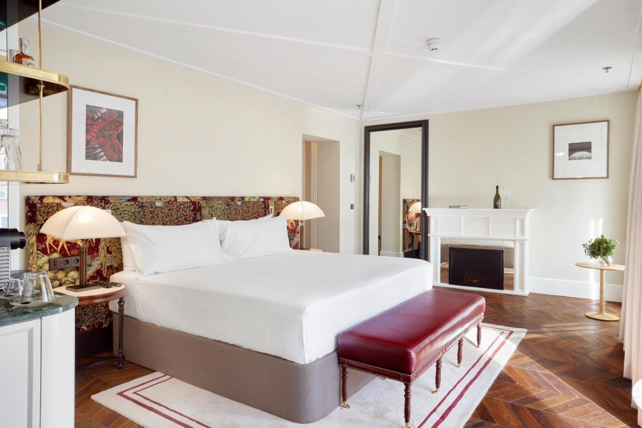 Bless Hotel Madrid - The Leading Hotels Of The World Bagian luar foto A bedroom at the hotel
